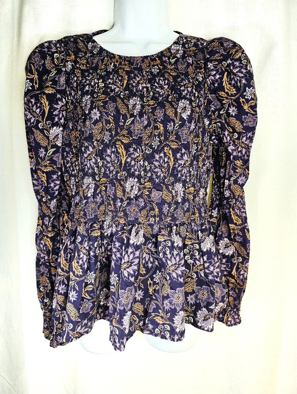 2/$20 Universal Thread M Purple Floral Smocked Long-Sleeve Blouse